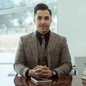 Meet your Posher, Siavash